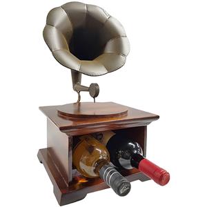 בר יין עץ בצורת גרמופון  ל- 2 בקבוקים. 
מידות: 25x25x44 ס